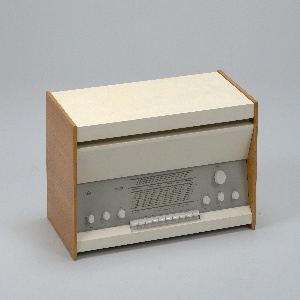 Atelier 2 Radio/turntable, 1957