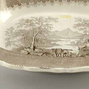 Dish, 19th century