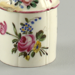 Pommade Pot And Cover (France), 1755–1765