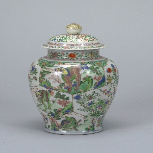 Vase And Lid (China), 1662–1722