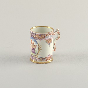 Cup