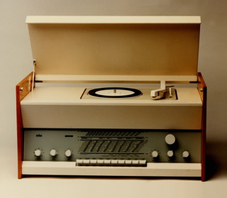 Atelier 2 Radio-Phonograph Radio-phonograph