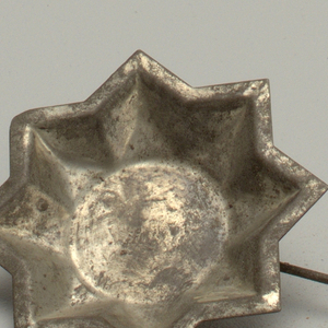 Mold, 1889