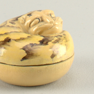 Box And Lid (Japan), 19th century