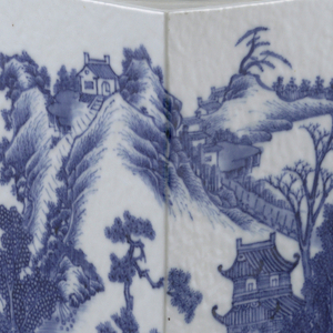 Vase (China)