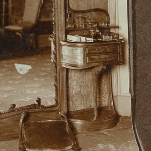 Photograph (France)