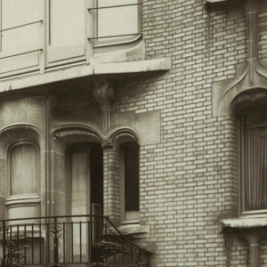 Photograph, Photograph of Facade and Windows of the House of Hector Guimard, 22 Rue Mozart, ca. 1910