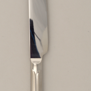 Knife, Table