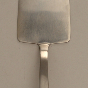 Grand Prix Cake Server, 1980
