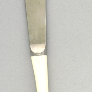 Gift Collection Canape Spreader, mid-20th century