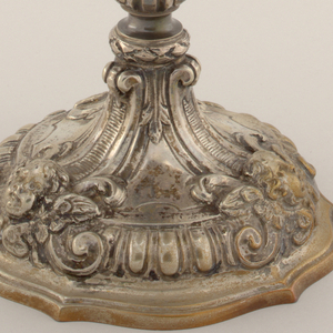 Pyx