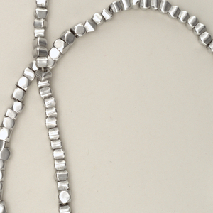 Necklace (Kenya), 1965–70