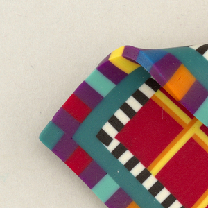 Brooch (USA), 1989