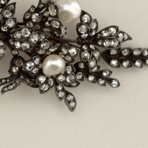 Brooch (England), 18th century