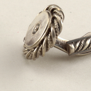 Cufflink (Denmark), 1933–44