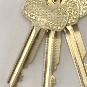 Padlock Key (USA), 1924–25