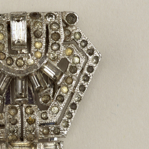 Dress Clip (USA), before December 1937