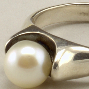 Finger Ring (USA), 1950