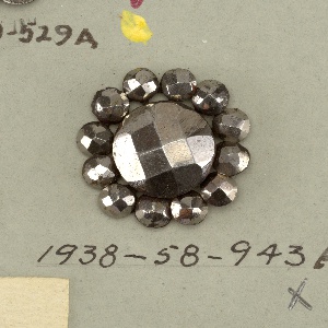 Button (USA), 19th–20th century