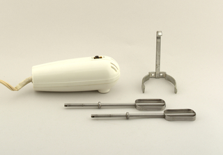 Osterette Hand Mixer