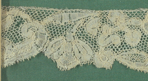 Fragment, Cooper Union Museum Lace Study Card, late 18th century