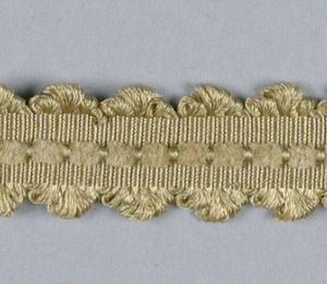 Fringe (USA), ca. 1944