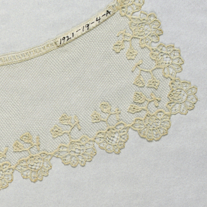 Collar And Cuffs, 19th century