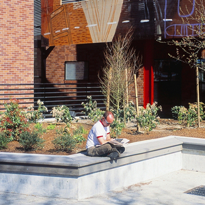 Outside In Outreach Center, 1999–2002