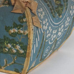 Box And Lid (USA), ca. 1835