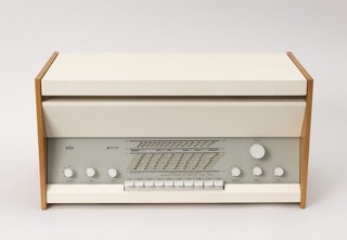 Atelier 2 Radio-Phonograph Radio-phonograph