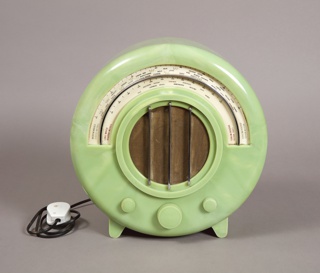 Model AD-65 Radio Radio