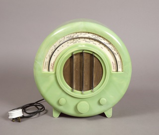 Model AD-65 Radio Radio