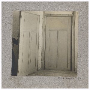 Photograph, Photograph of the Construction of a Mass-operational House Designed by Hector Guimard (No. 47), 1921