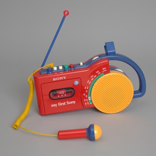 CFM-2500 My First Sony Radio Cassette Player, Recorder and Radio Radio Cassette Recorder