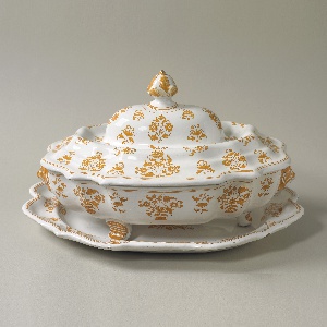 Tureen With Lid And Stand (France), ca. 1760