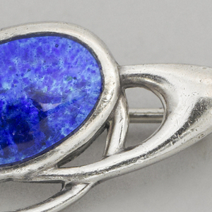 Brooch (England), 1908
