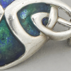 Brooch (England), 1911